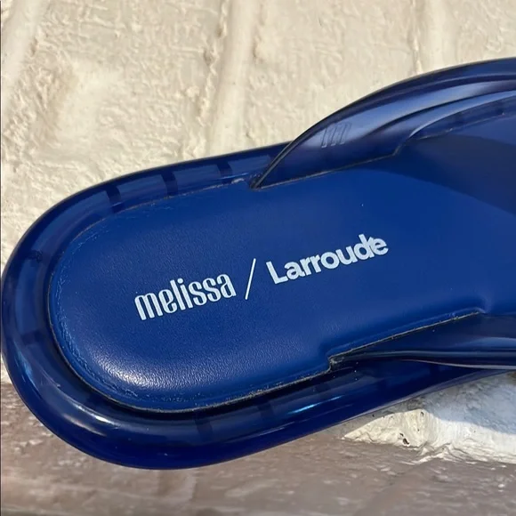 Melissa by Larroude Blue Women's Jelly Slide Sandals, size 8 - Picture 2 of 9